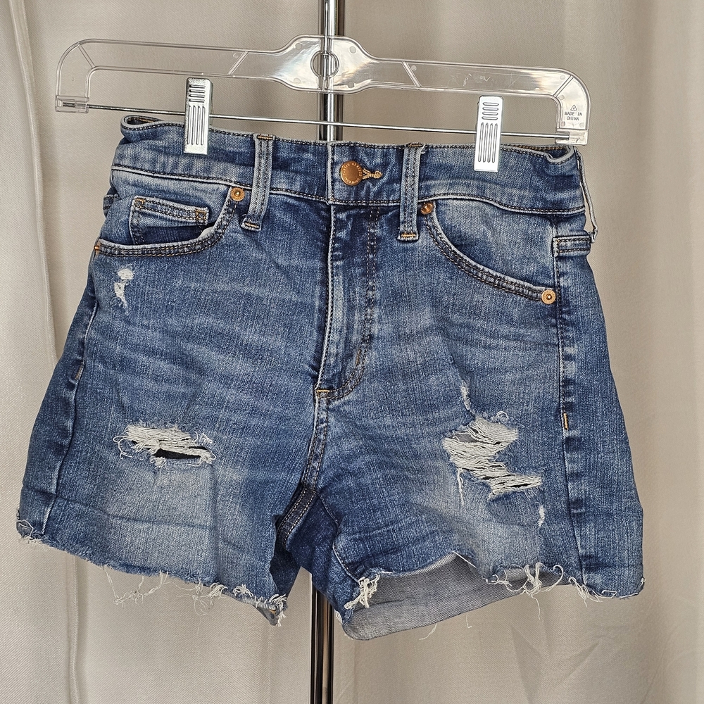 Universal Thread Ripped Blue Jean Shorts - Picture 1 of 3